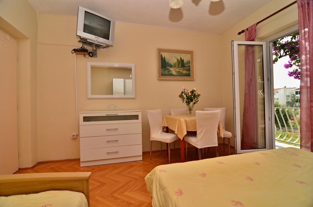 Apartments Sonja Tučepi Extérieur photo