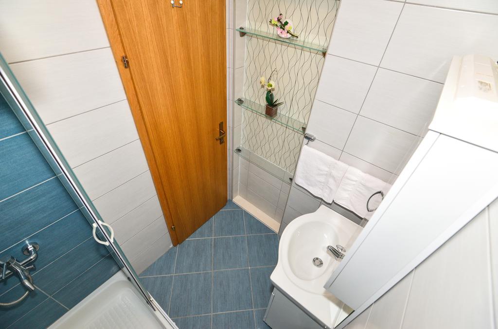 Apartments Sonja Tučepi Extérieur photo